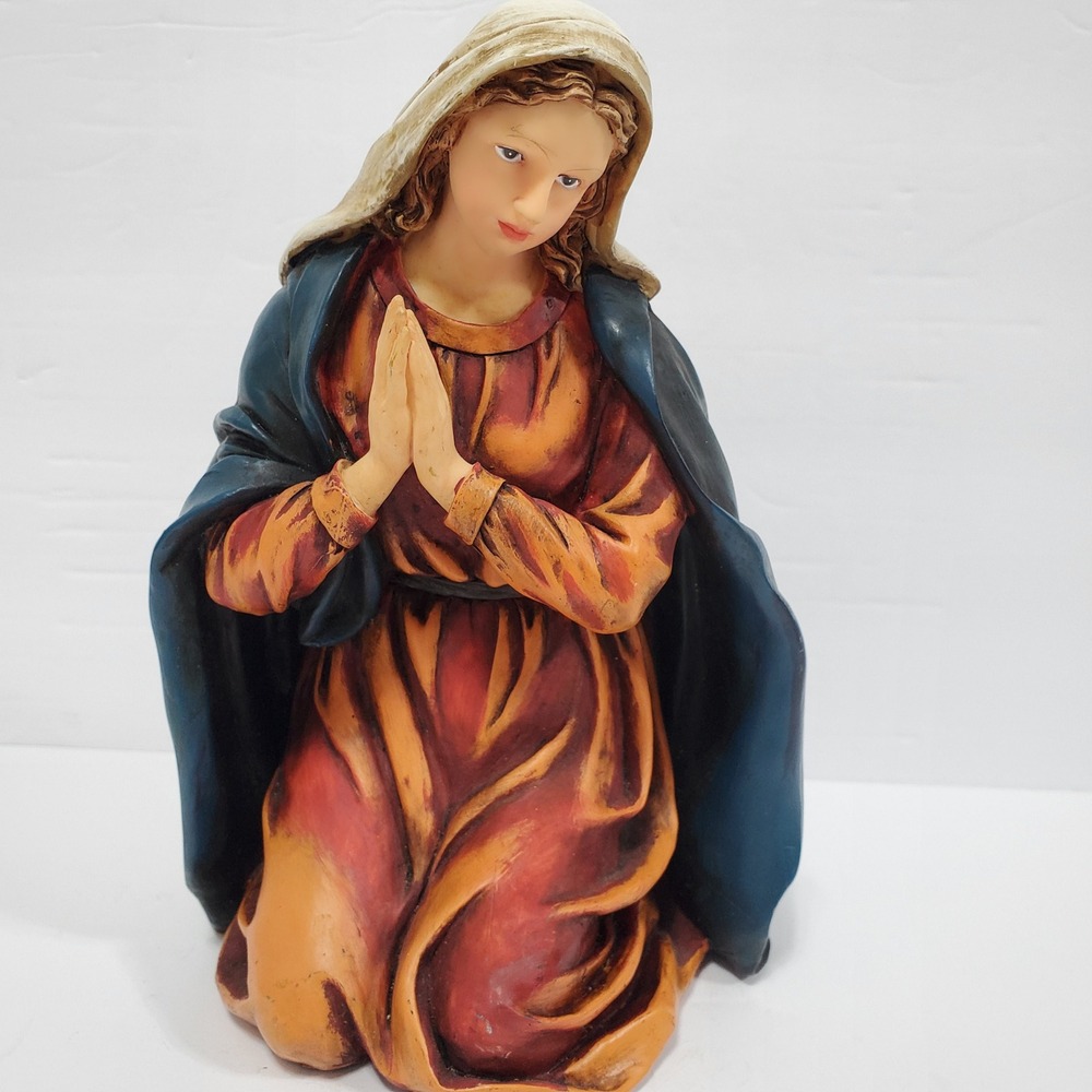 Virgin Mary Statue Kneeling‎ Madonna Robe 8in Religious Decor Nativity Scene